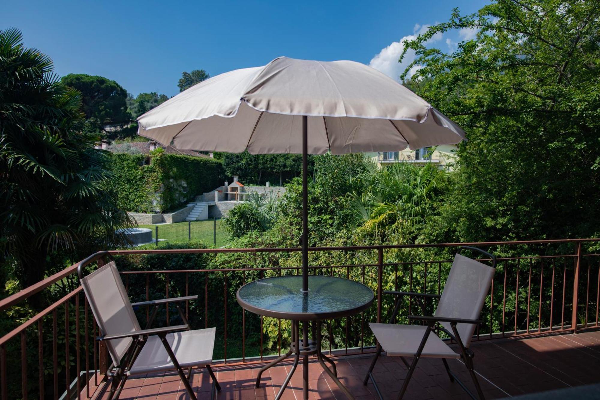 Serene Garden Getaway Cadenabbia Exterior photo